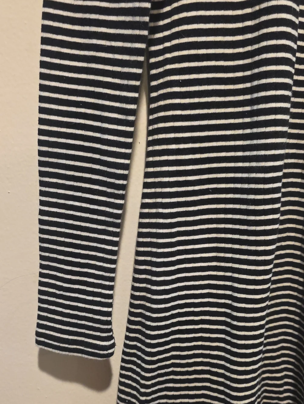 American Apparel Black & White Striped Long Sleeve Turtleneck Dress Size Xs